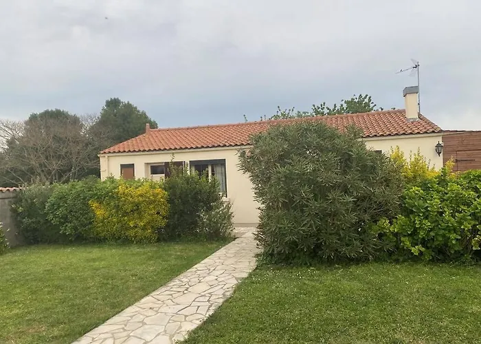 Villa De La Pree